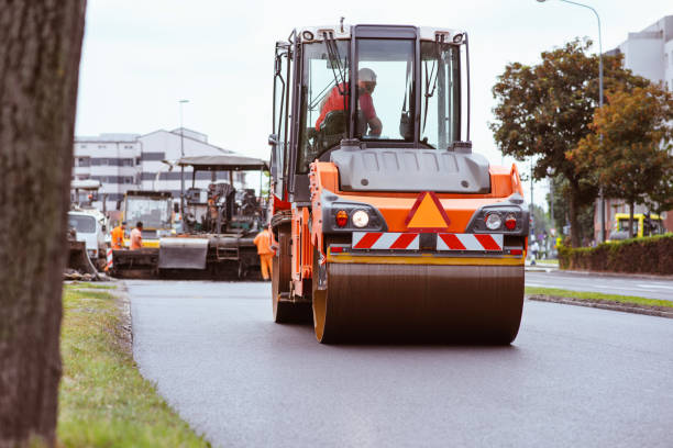 Why Choose Us For All Your Driveway Paving Needs in Northampton, MA?